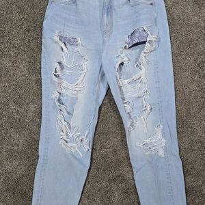 Like New American Eagle Outfitters Light Blue Distressed Boyfriend Jeans
